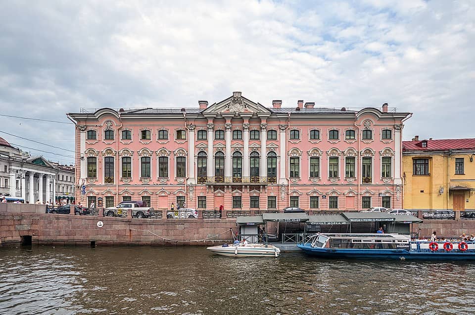 Строгановский дворец, Санкт-Петербург