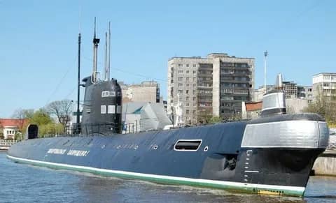 Подводная лодка Б-413