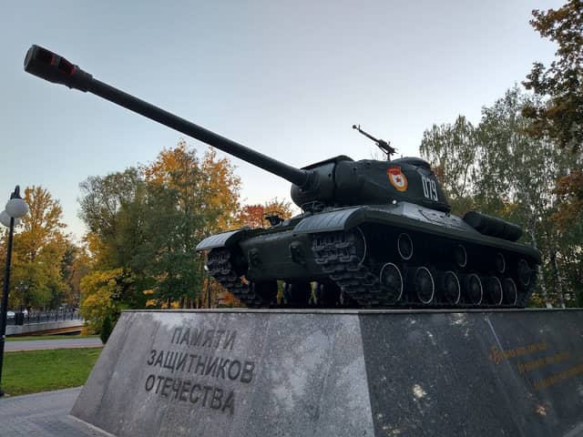 Танк ИС-2