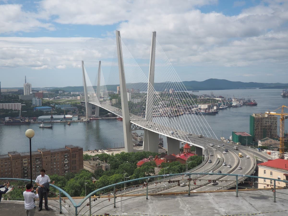 Золотой мост