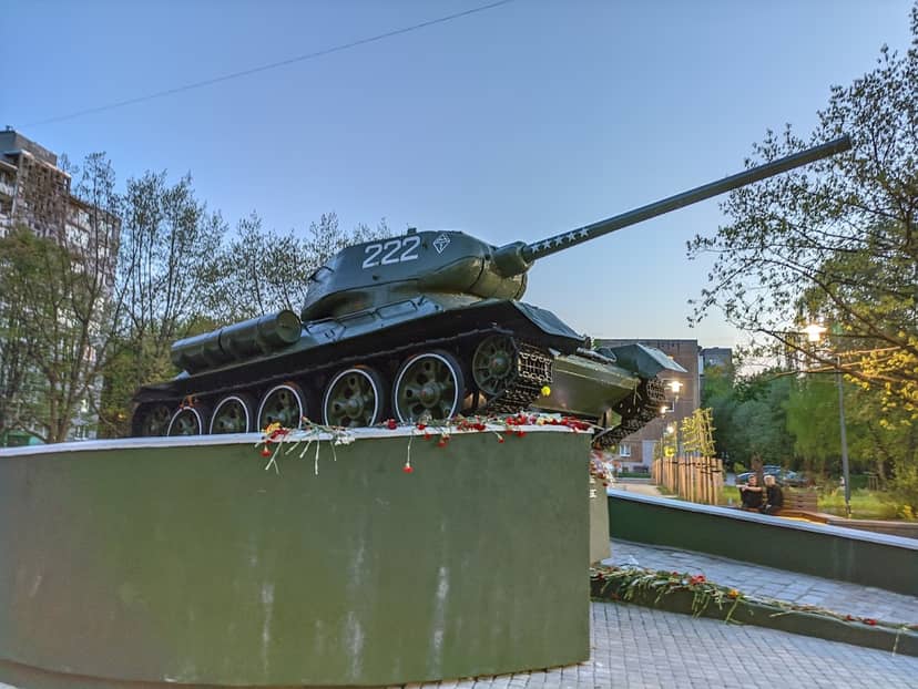 Памятник в честь подвига Героя Советского Союза Н.А. Катина