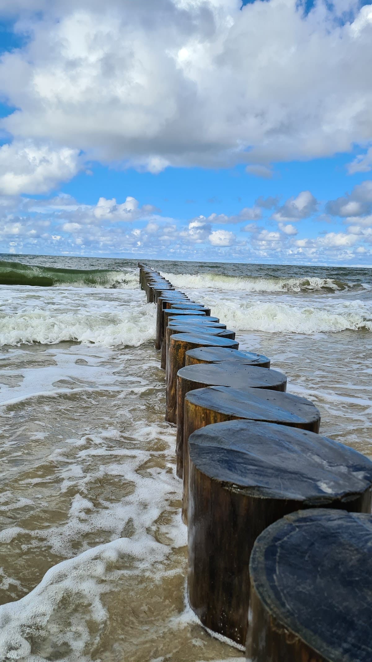 Спуск к морю «Каменный«