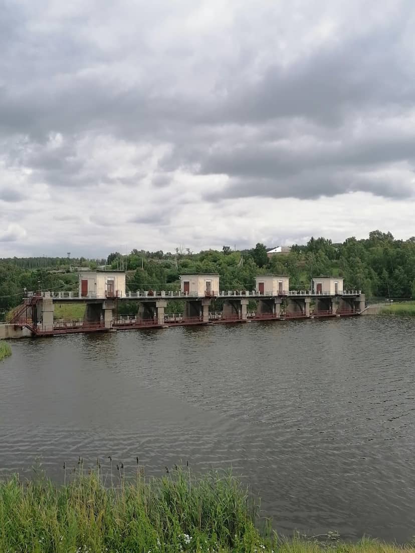 Волковская плотина и водохранилище