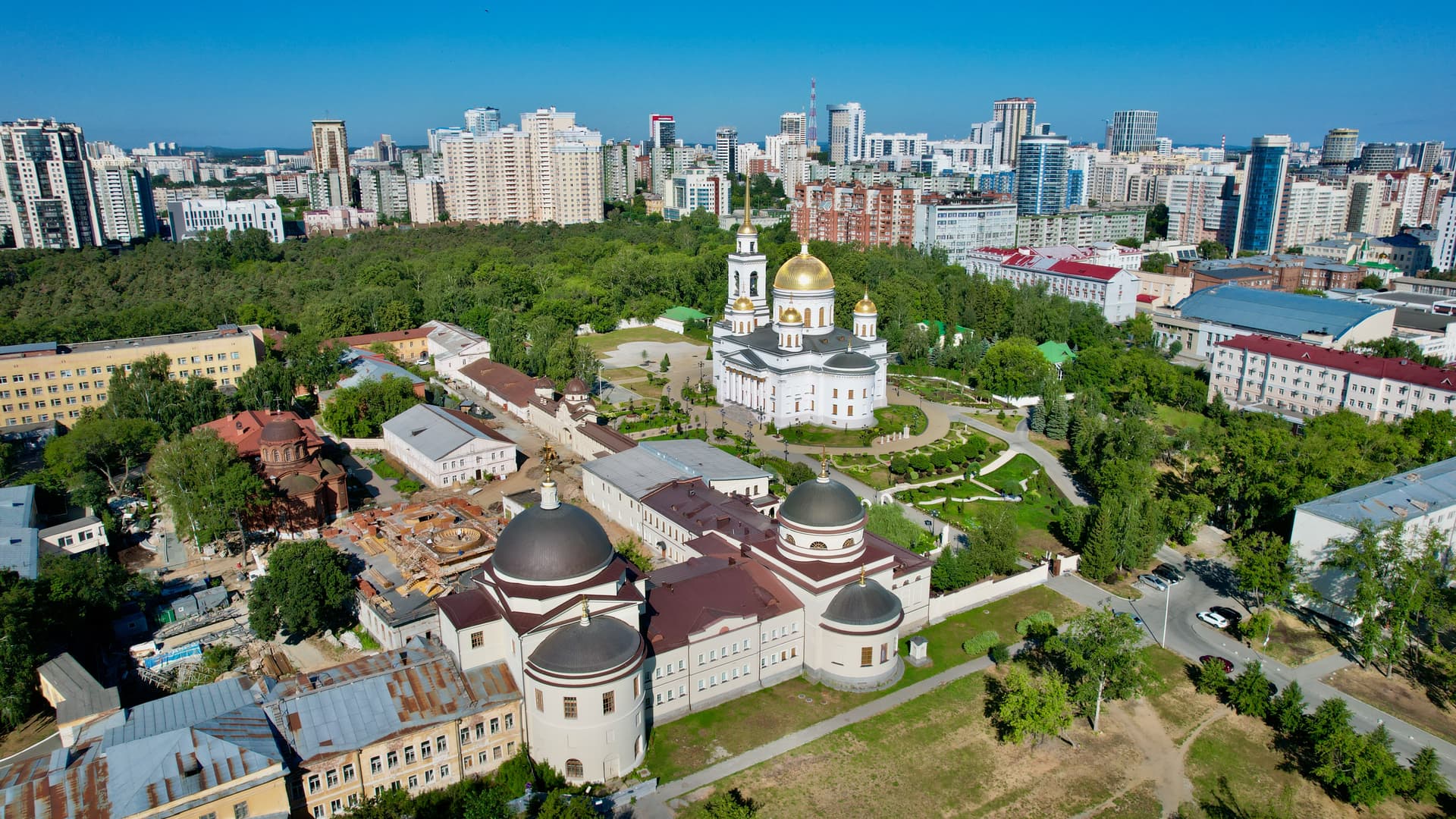 Ново-Тихвинский монастырь